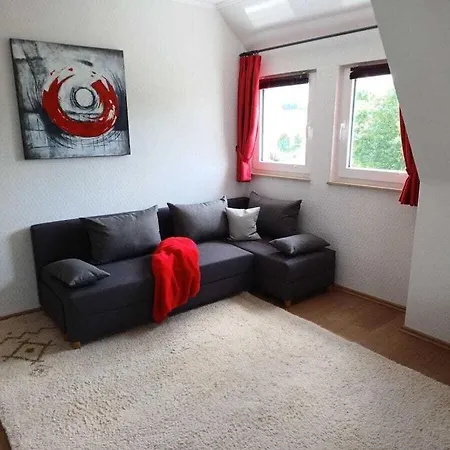 With 8 Bedrooms بيت للعطل *