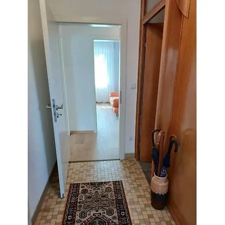 بيت للعطل With 8 Bedrooms *