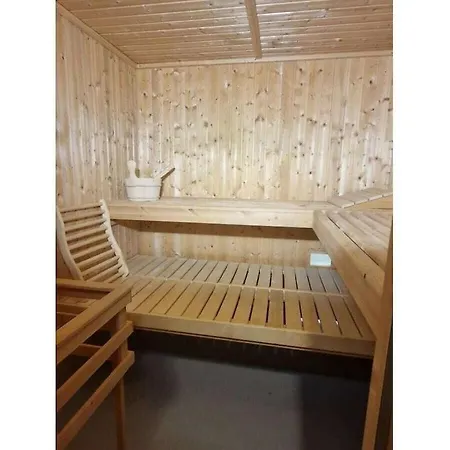 With 8 Bedrooms بيت للعطل Erndtebrück