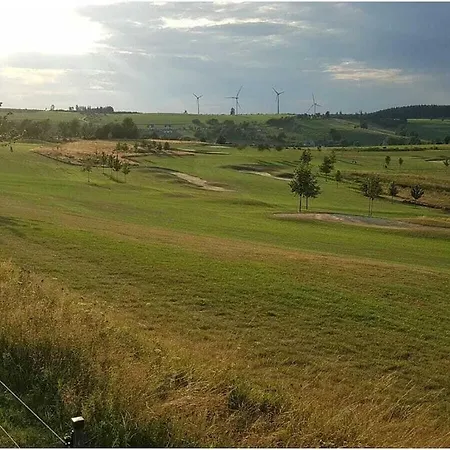 With 8 Bedrooms * Erndtebrück